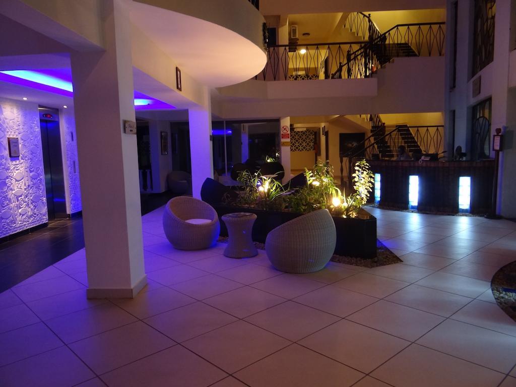 Cowrie Shell Beach Apartments Official Bamburi Exterior foto