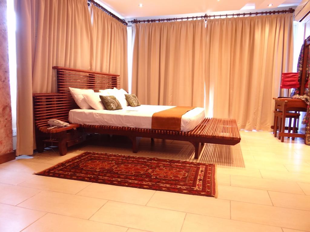 Cowrie Shell Beach Apartments Official Bamburi Exterior foto