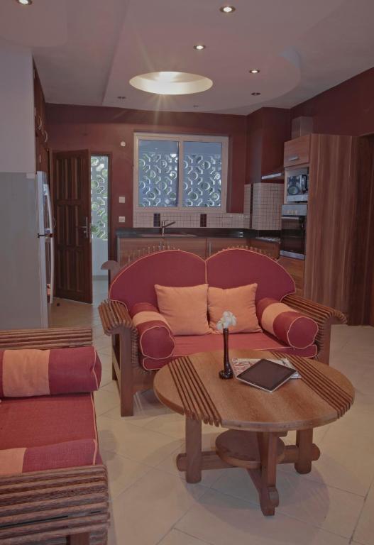 Cowrie Shell Beach Apartments Official Bamburi Exterior foto
