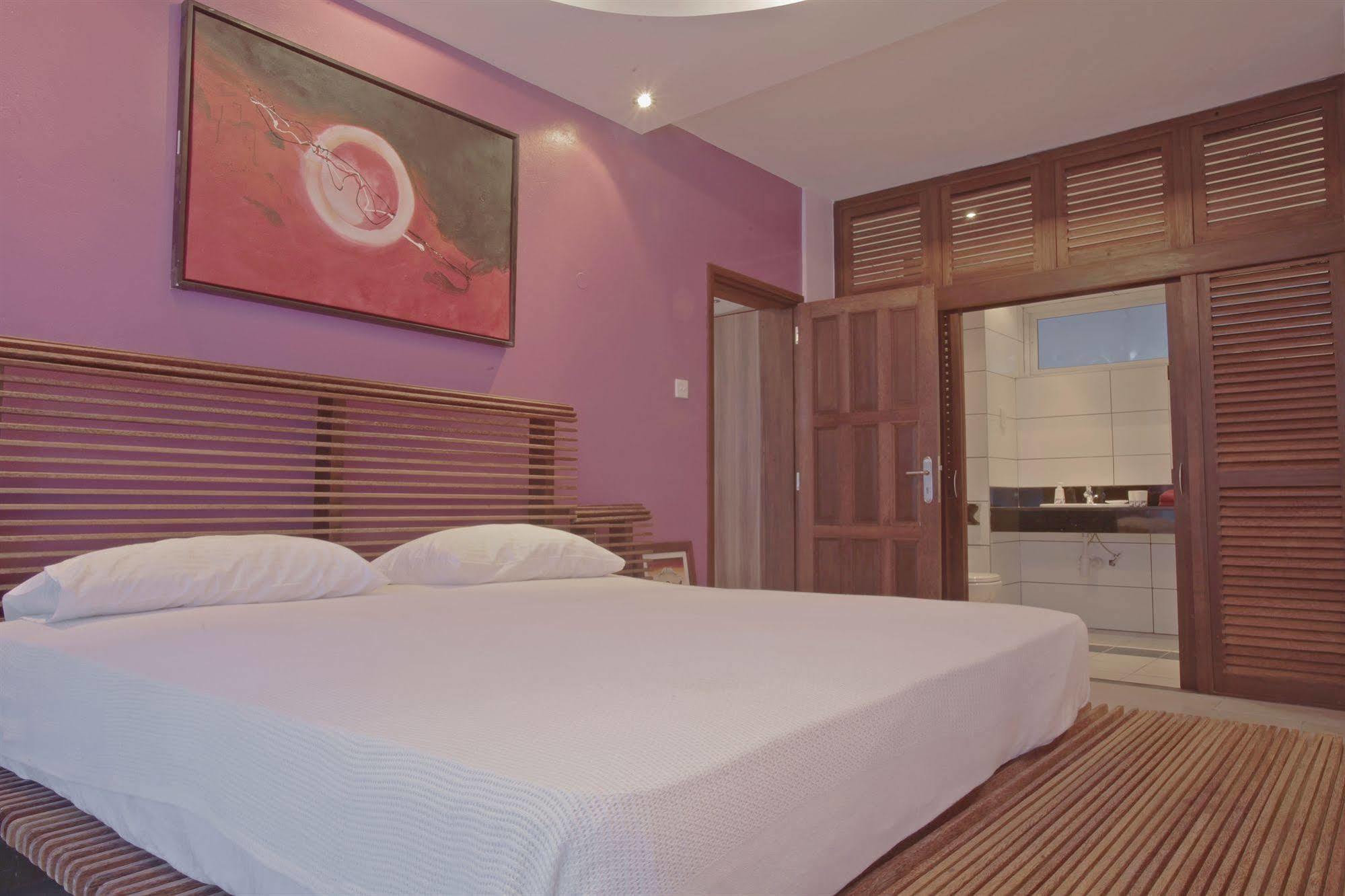 Cowrie Shell Beach Apartments Official Bamburi Exterior foto