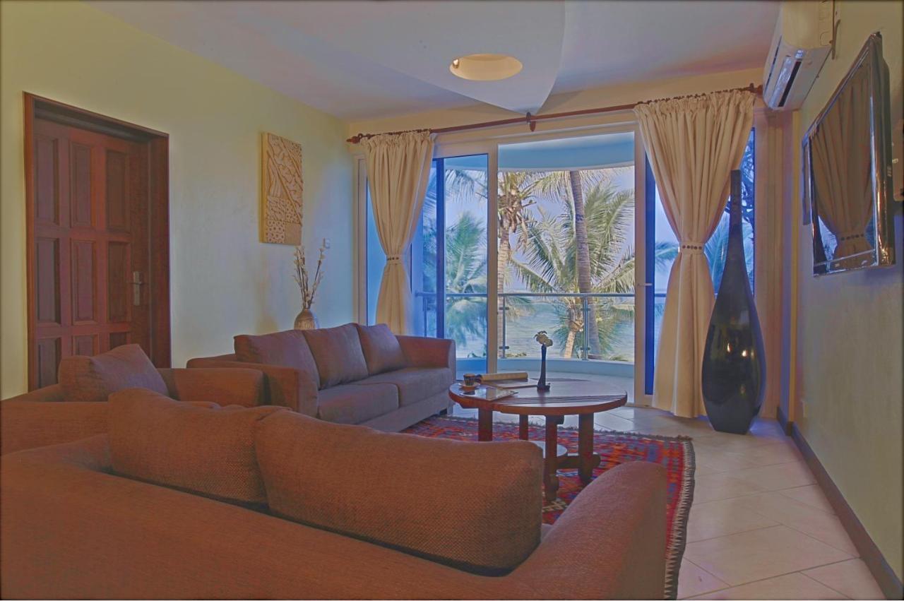 Cowrie Shell Beach Apartments Official Bamburi Exterior foto